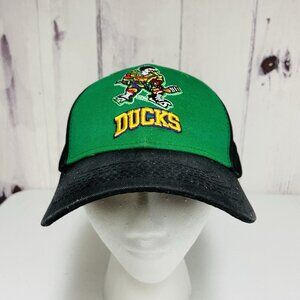 Headgear Classic Mighty Ducks Snap Back Embroidered Black Green OS